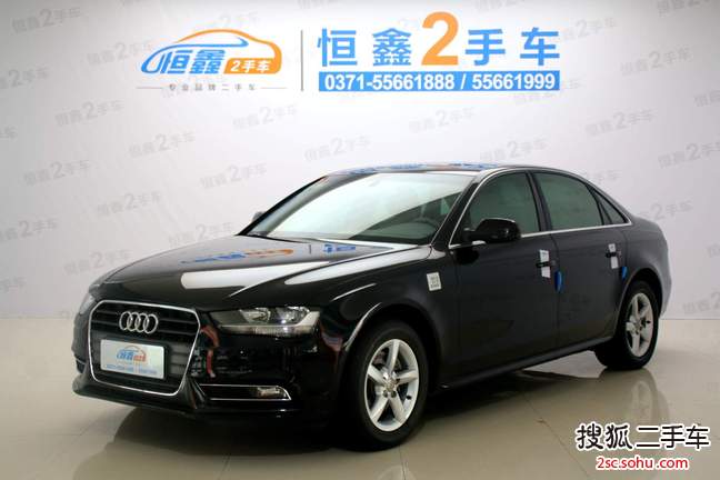 奥迪A4L2015款30 TFSI 手动舒适型