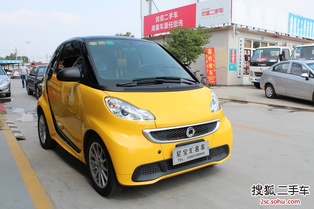 smartfortwo2015款1.0 MHD 舒适畅游版