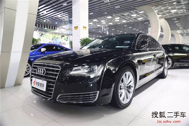 奥迪A8L2013款45 TFSI quattro舒适型