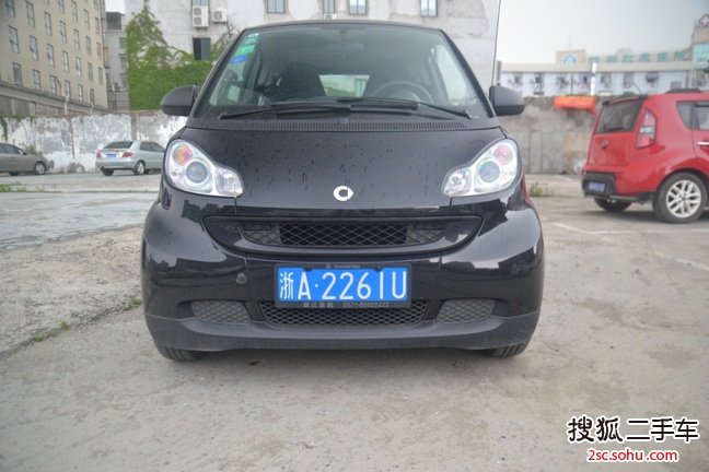 smartfortwo2011款1.0L MHD 硬顶标准版