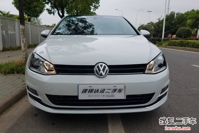 大众高尔夫2015款1.4TSI 自动豪华型