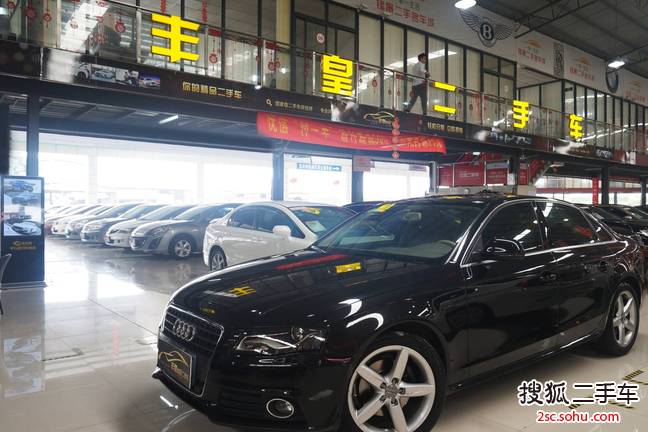 奥迪A4L2012款2.0TFSI 豪华型