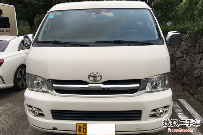 丰田HIACE2006款2.7L 手动豪华型10座