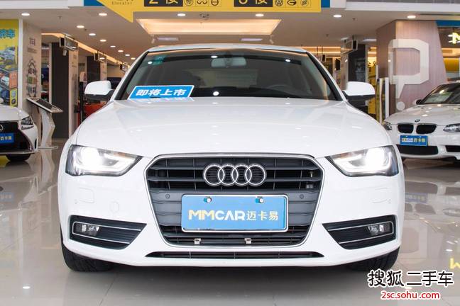 奥迪A4L2015款35 TFSI 自动舒适型