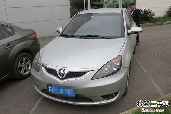 长安悦翔三厢2010款S 1.5L 手动 运动型(国四)