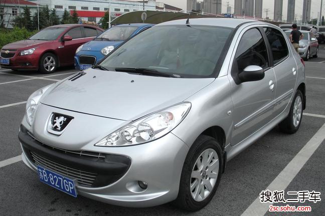 标致207两厢2011款品乐版 1.4L 手动