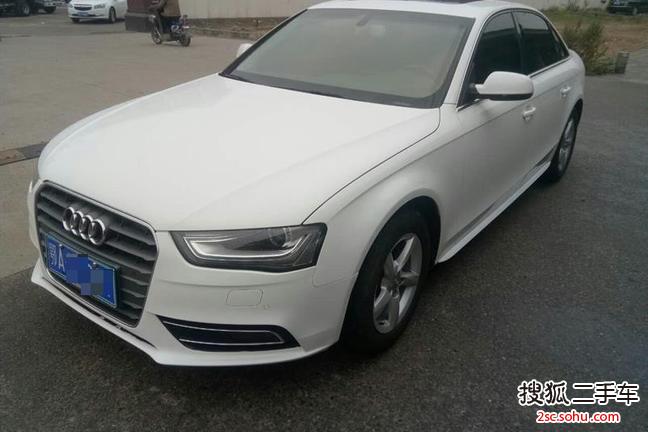 奥迪A4L2015款35 TFSI 自动标准型