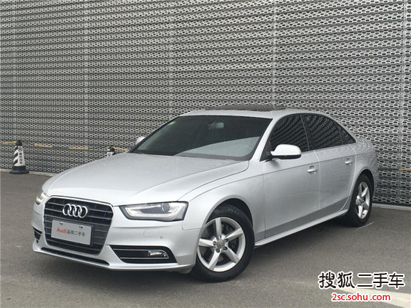 奥迪A4L2013款35 TFSI 自动标准型