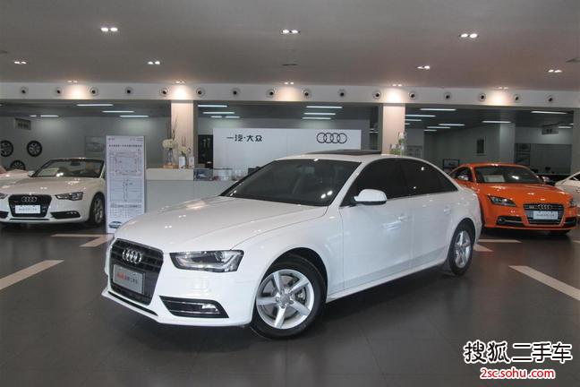 奥迪A4L2013款35 TFSI 自动舒适型