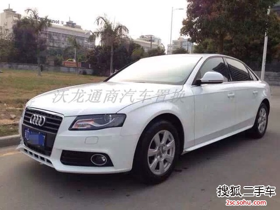 奥迪A4L2012款2.0TFSI 舒适型