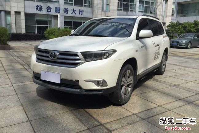 丰田汉兰达2013款2.7L 两驱7座紫金版