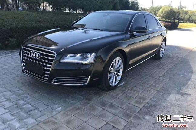 奥迪A8L2013款45 TFSI quattro舒适型