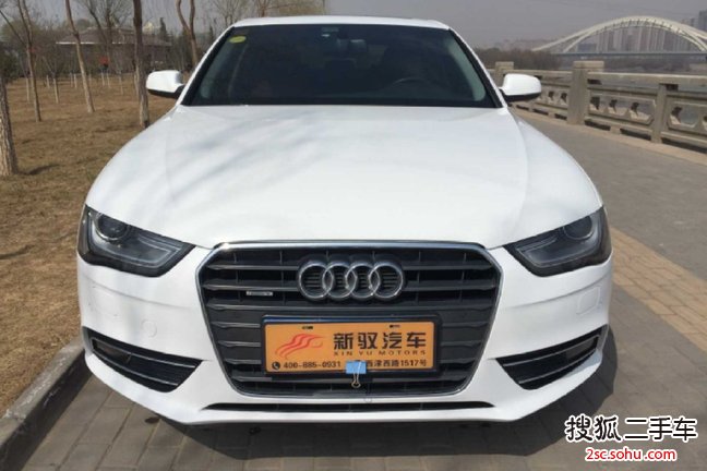 奥迪A4L2013款35 TFSI 自动舒适型