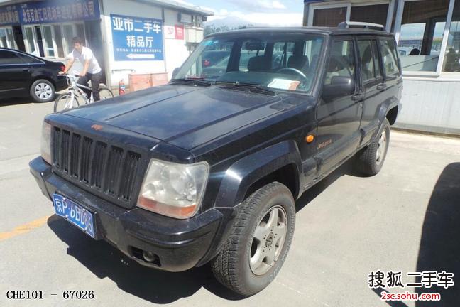 JeepJeep25002005款2.5 手动 四驱