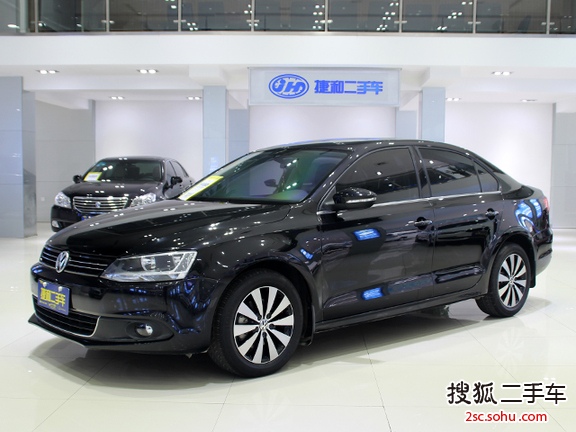 大众速腾2012款1.8TSI 自动旗舰版