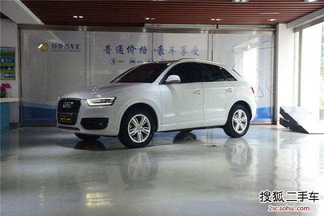 奥迪Q32015款35 TFSI quattro 舒适型