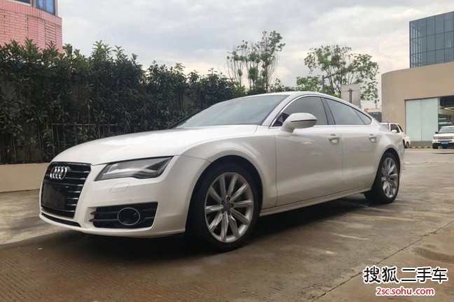 奥迪A72012款3.0TFSI quattro豪华型