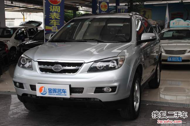 比亚迪G62012款2.0L 手动尊贵型