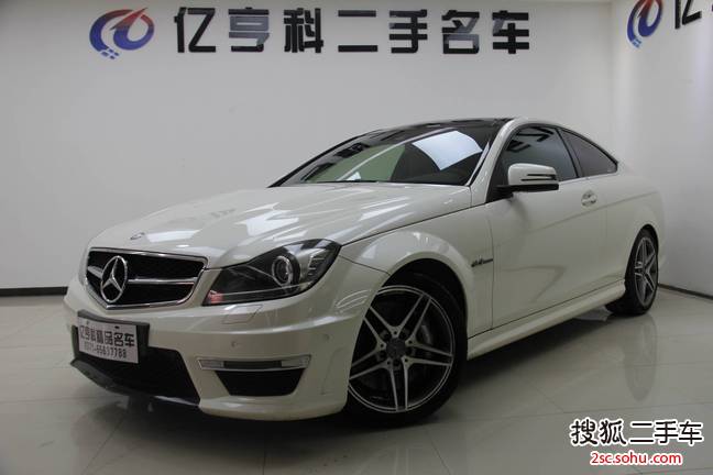 奔驰C级AMG2012款C 63 AMG Coupe 动感型