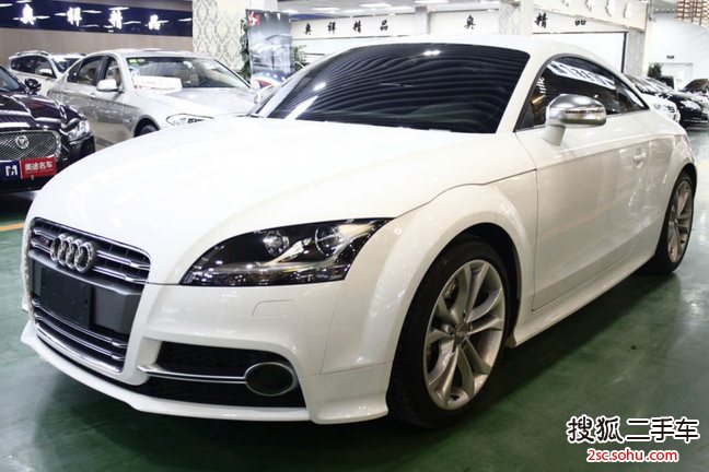 奥迪TTS2013款TTS Roadster 2.0TFSI quattro