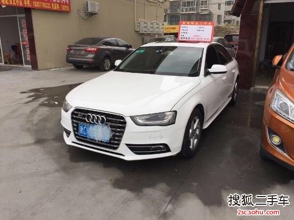 奥迪A4L2013款35 TFSI 自动标准型