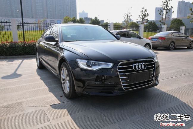 奥迪A6L2015款30 FSI 300万纪念舒享版