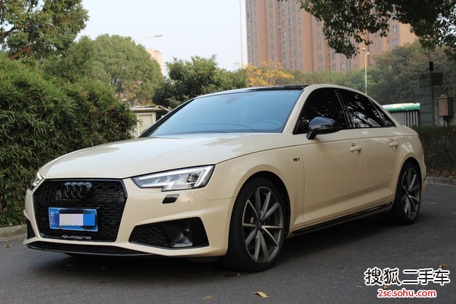 奥迪S42018款3.0TFSI