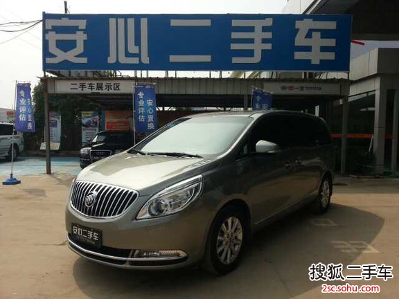 别克GL82013款3.0L XT豪华商务旗舰版