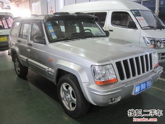 Jeep切诺基2001款超级切诺基2021E6L