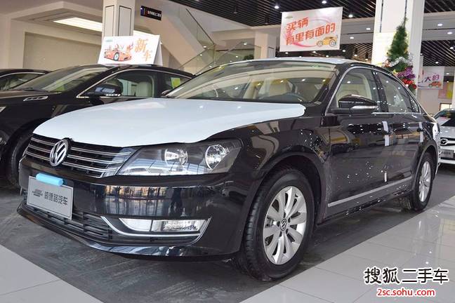 大众帕萨特2014款1.8TSI 自动尊荣版