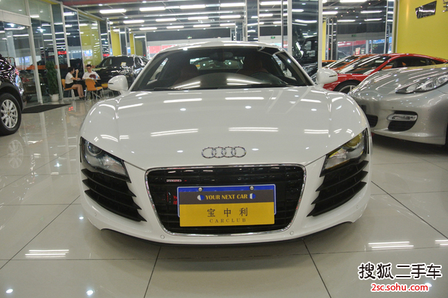 奥迪R82008款4.2FSI quattro