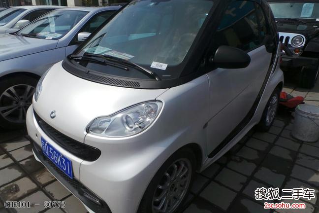 smartfortwo2011款1.0L MHD 硬顶激情版