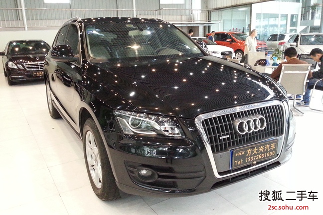 奥迪Q52010款2.0TFSI 技术型