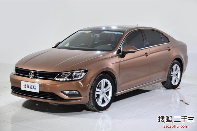 大众凌渡2015款330TSI DSG舒适版