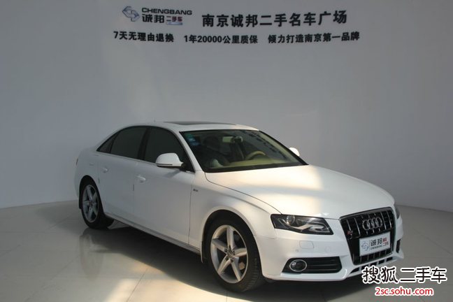 奥迪A4L2011款1.8TFSI 舒适型