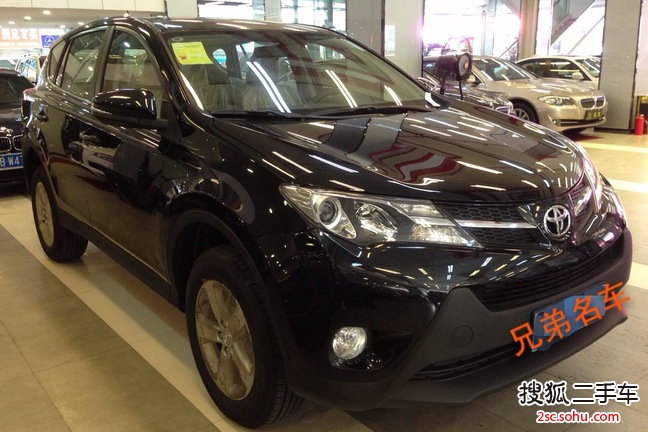 丰田RAV42013款2.0L 无级变速 两驱都市版