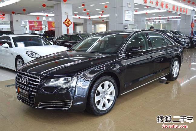 奥迪A8L2013款45 TFSI quattro豪华型