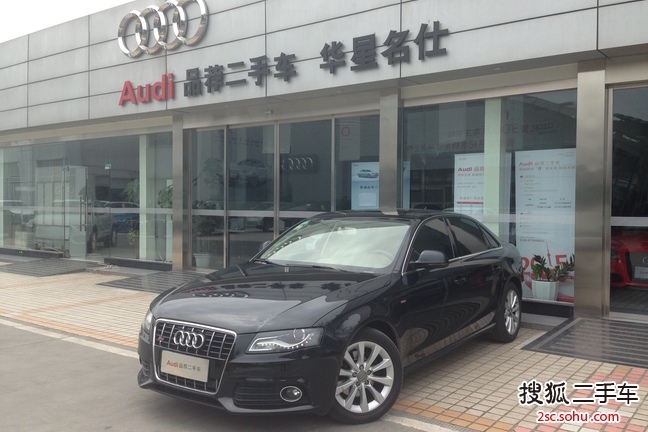 奥迪A4L2012款2.0TFSI 舒适型