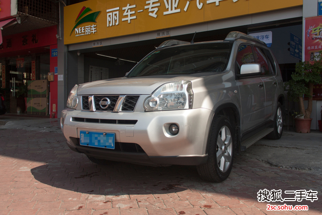 日产奇骏2012款2.5L CVT至尊版 4WD