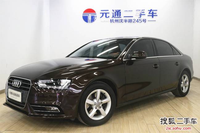 奥迪A4L2015款35 TFSI 自动标准型