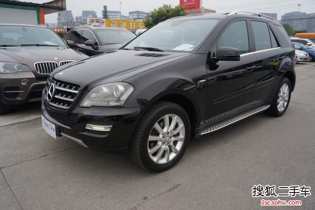 奔驰M级2010款ML350 4MATIC 豪华型版