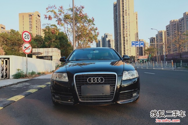 奥迪A6L2011款2.8FSI 豪华型