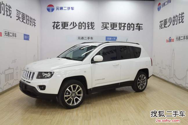 Jeep指南者2014款改款 2.4L 四驱豪华导航版