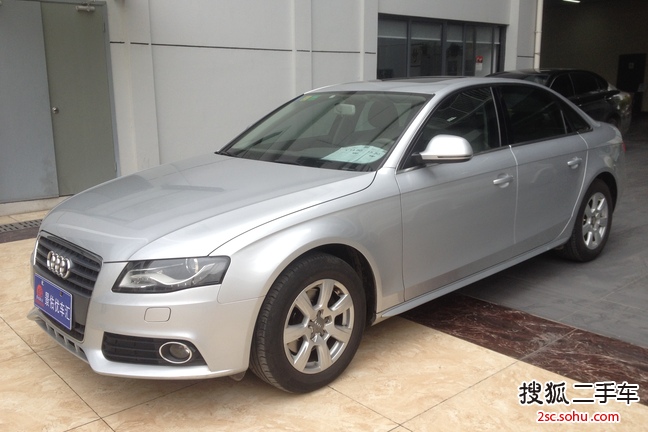 奥迪A4L2009款2.0TFSI 舒适型