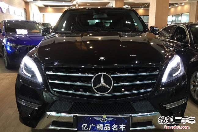 奔驰M级2014款ML320 4MATIC