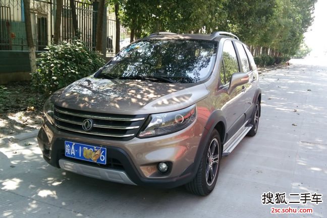 东风风行景逸X52013款1.6L 尊贵型