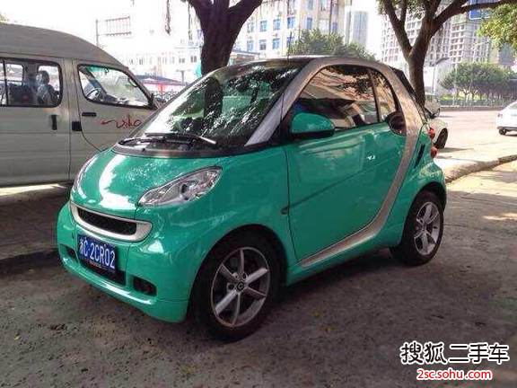 smartfortwo2011款1.0T 硬顶燃橙版