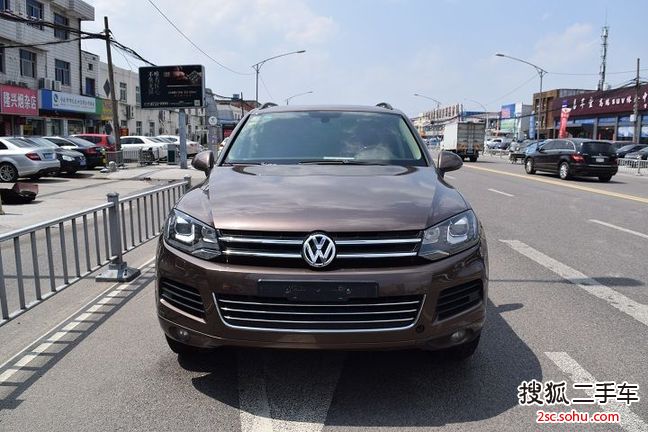 大众途锐2011款3.0TSI V6 豪华型 