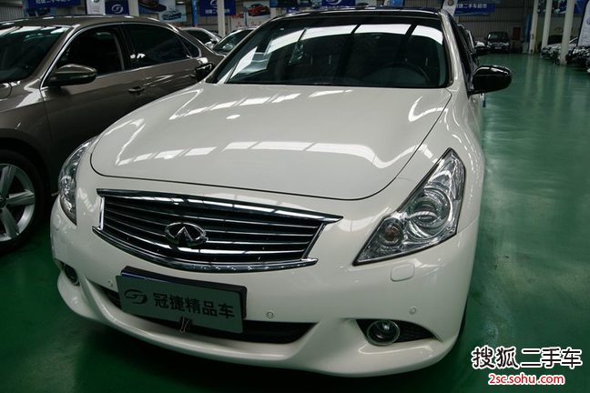 英菲尼迪G Sedan2010款2.5L 豪华运动版