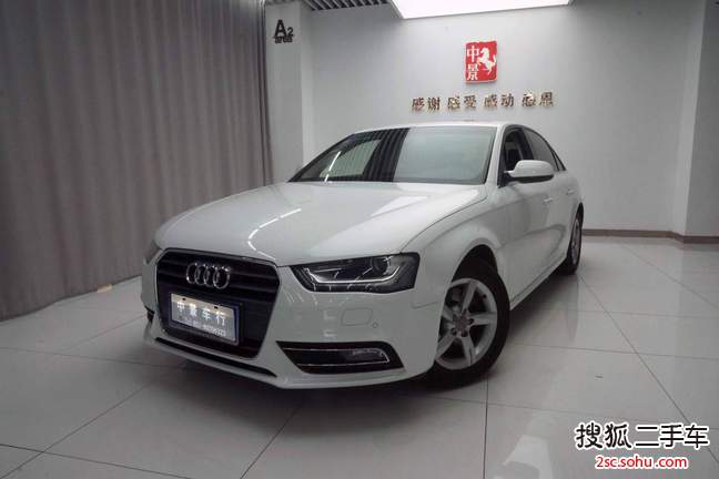 奥迪A4L2013款35 TFSI 自动标准型